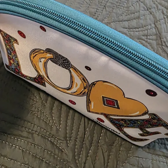 Brighton Charmed Love 2 Piece Cosmetic Set - Picture 13 of 15